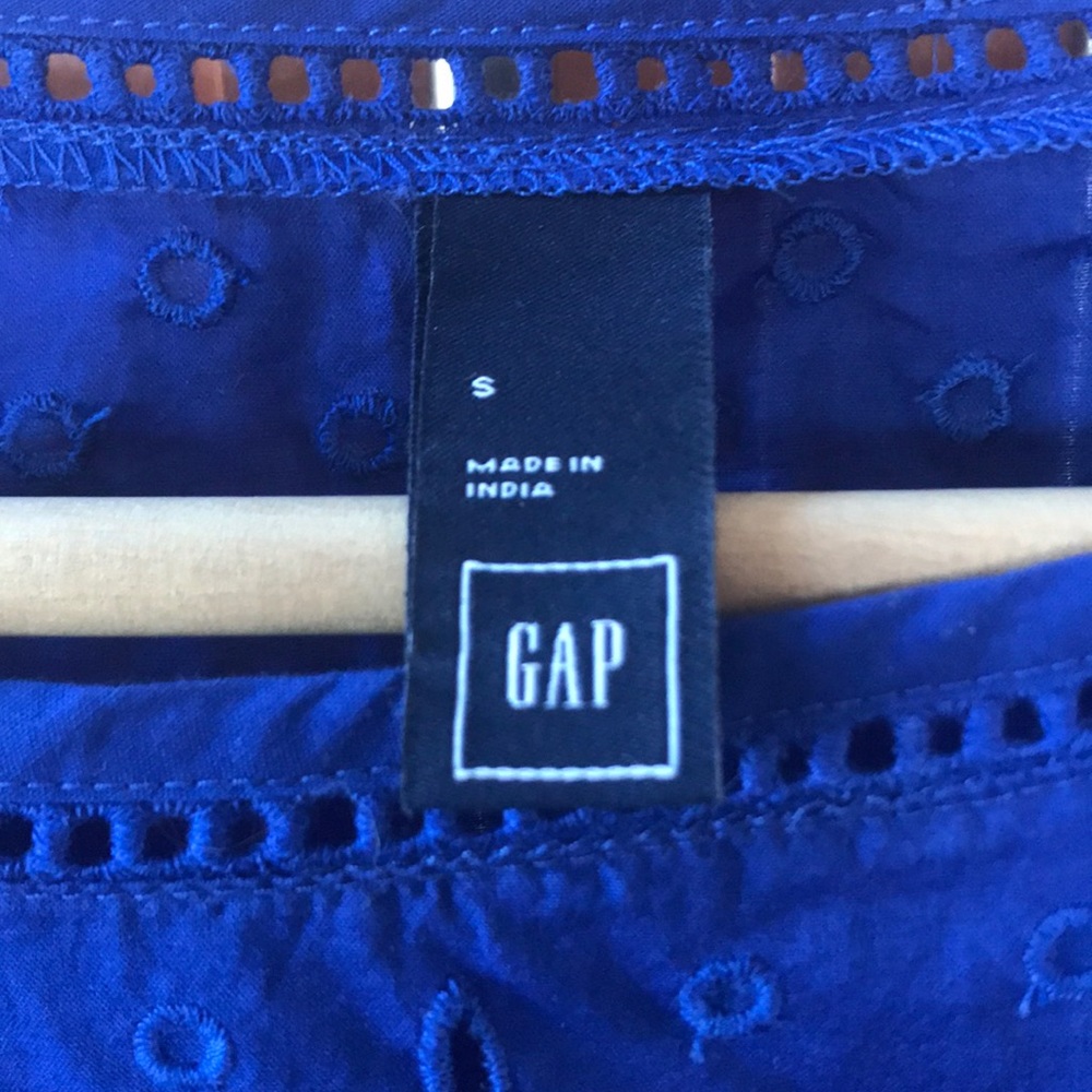 Gap top - Picture 2 of 5